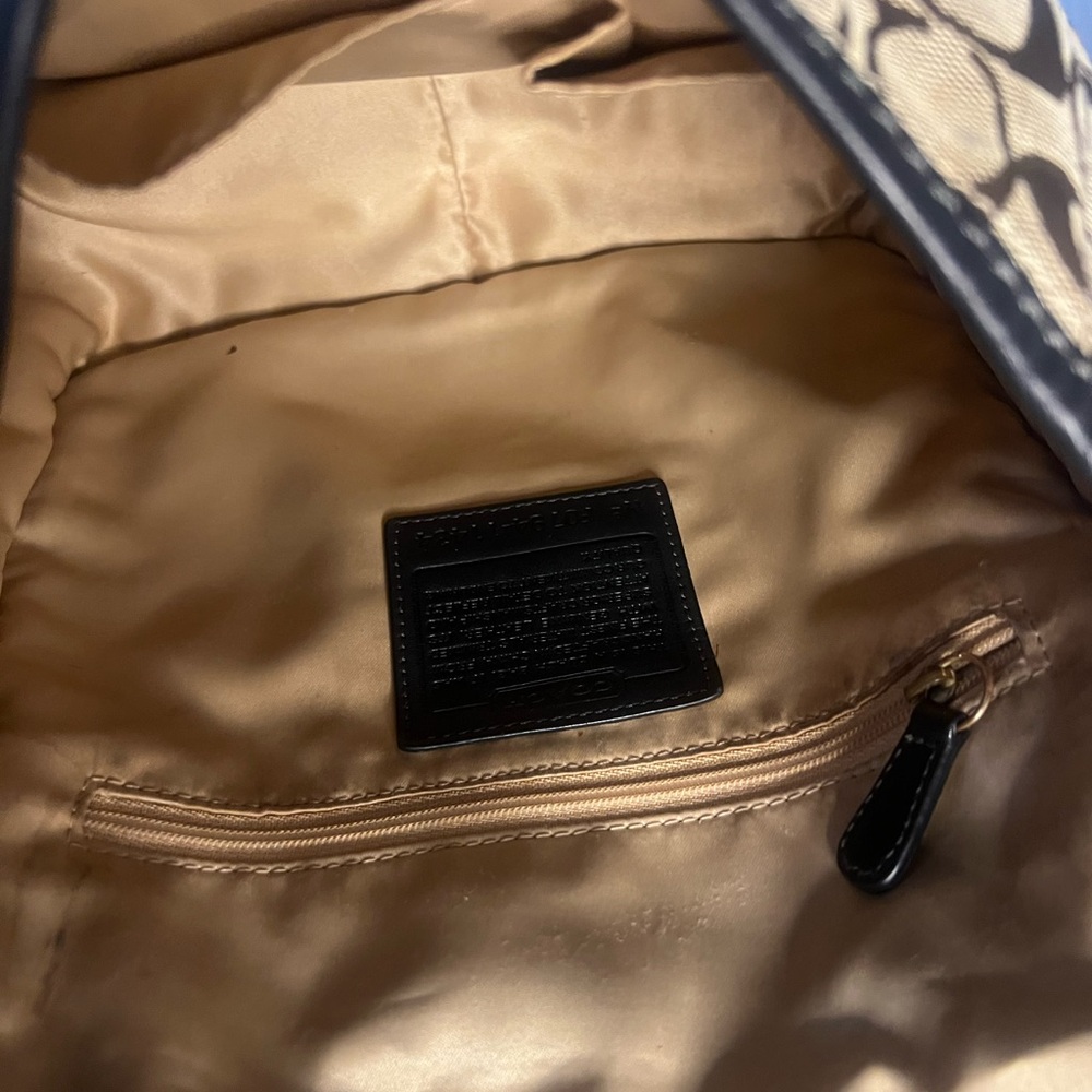 Coach 11585 BLEEKER SIGNATURE LARGE FLAP - Picture 11 of 12